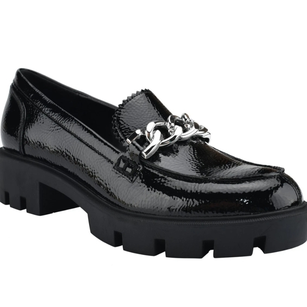 MARC FISHER Black Chunky Loafers Chain Detail Lug Sole US 9.5